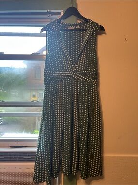 TYLHO Anthropologie Sleeveless Green Polka Dot Midi Dress